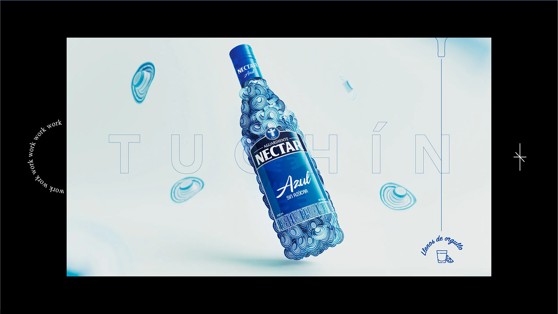 Botella de Néctar Azul llena del tejido del sombrero vueltiao, con la palabra Tuchín